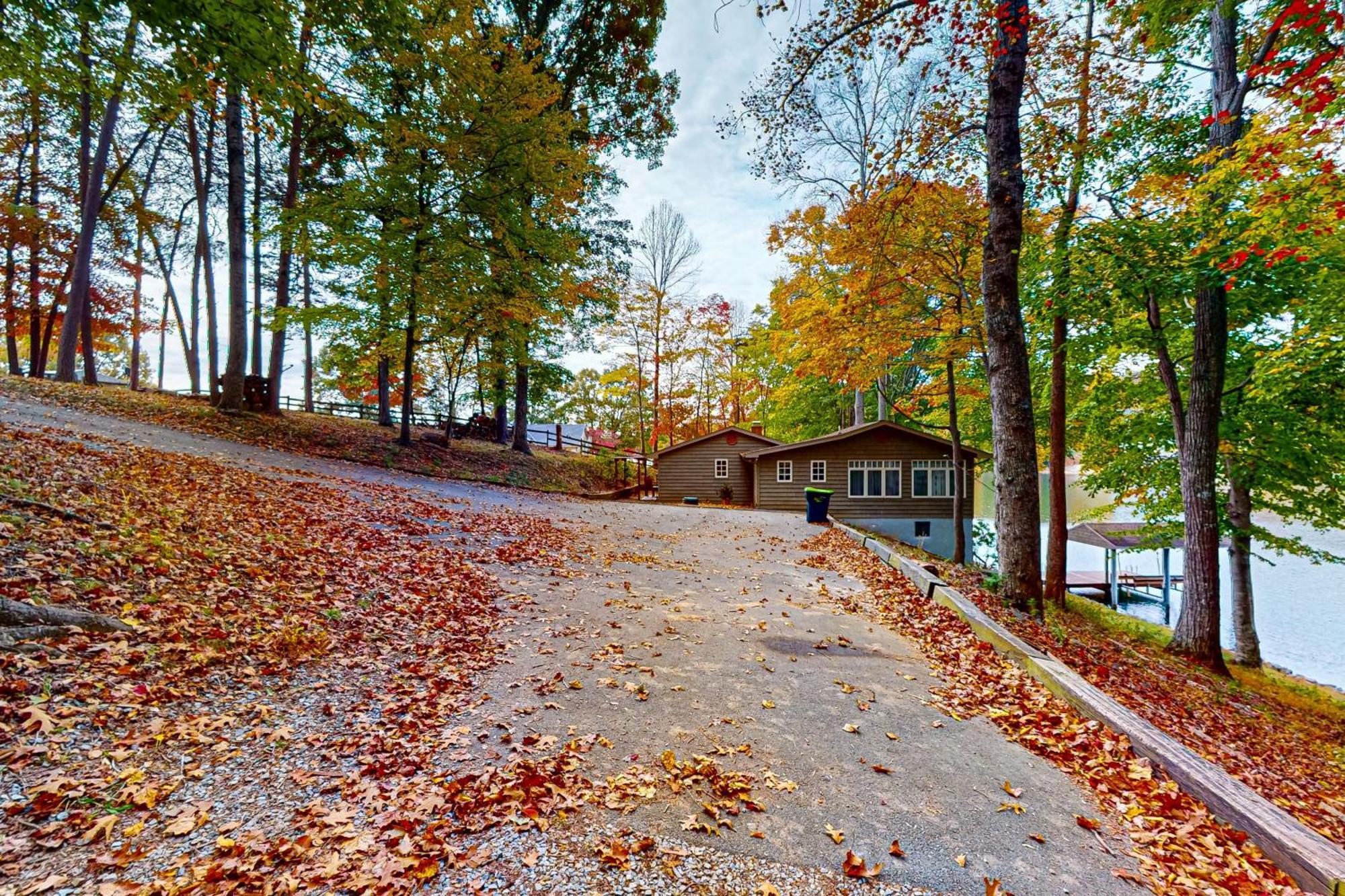 Bears Den At Acorn Dr. Villa Moneta Exterior photo